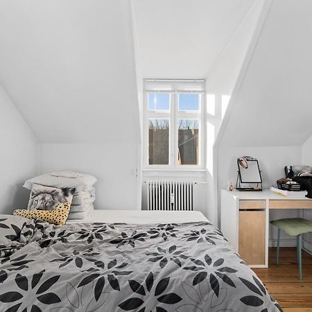 Rooms In Quiet White Villa Apartment Hortensiavej 8 On Frederiksberg C Kopenhagen Bagian luar foto