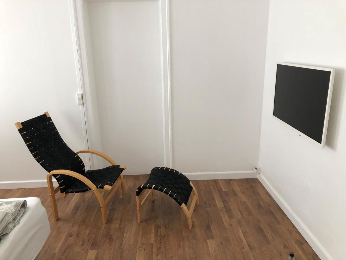 Rooms In Quiet White Villa Apartment Hortensiavej 8 On Frederiksberg C Kopenhagen Bagian luar foto