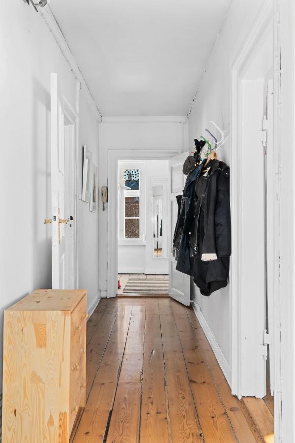 Rooms In Quiet White Villa Apartment Hortensiavej 8 On Frederiksberg C Kopenhagen Bagian luar foto
